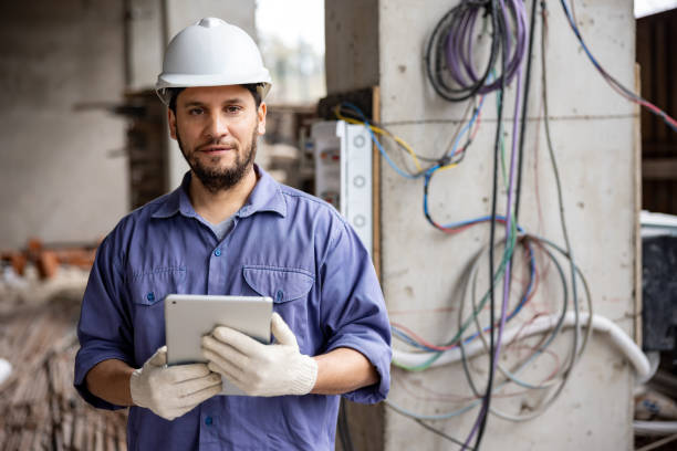 Best Affordable Emergency Electrician  in Shafer, MN